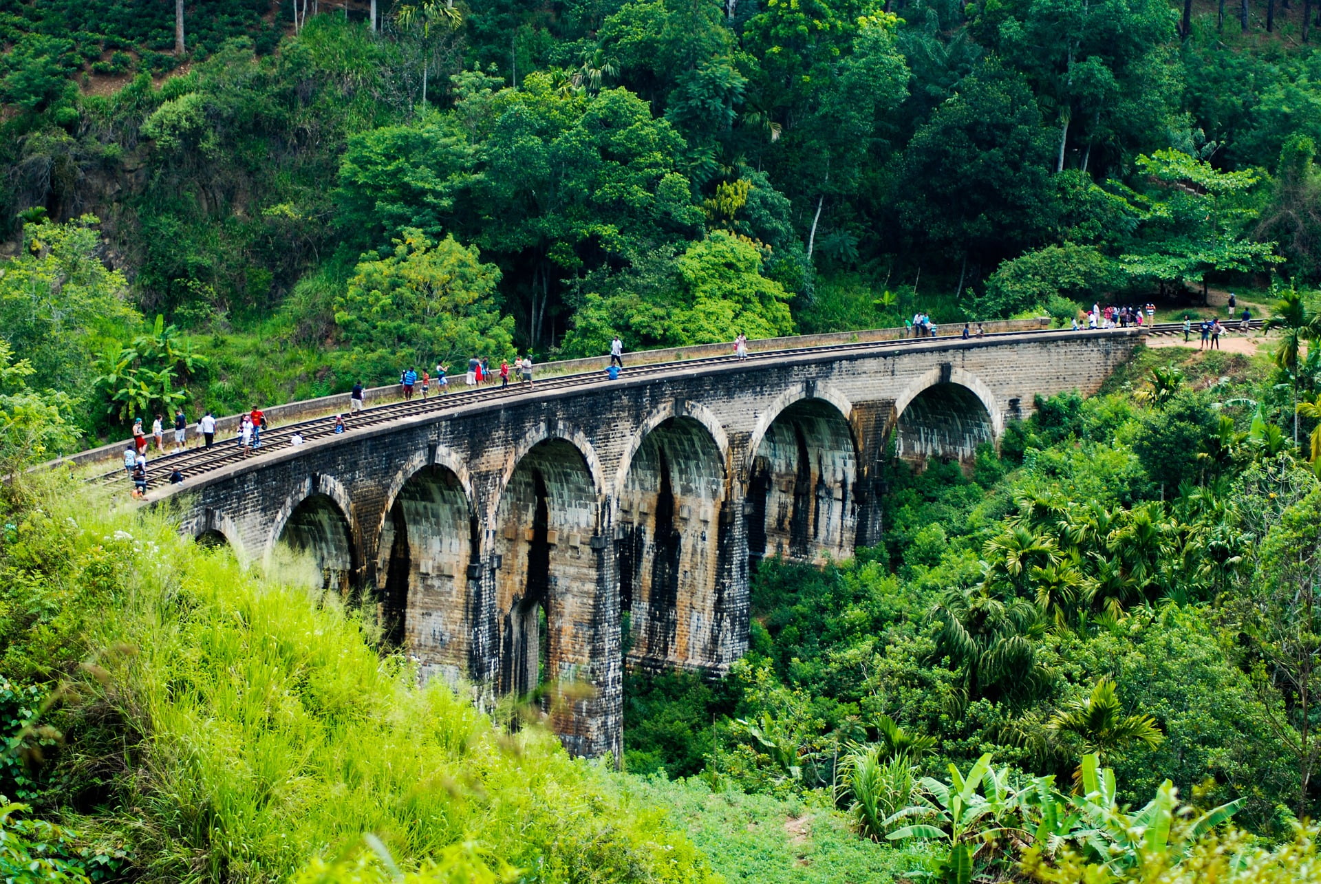 Nine Arches Bridge - Ella Sri Lanka