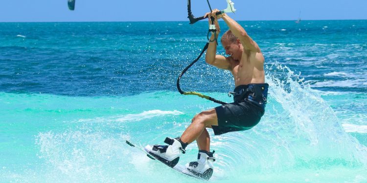 best places to kitesurf