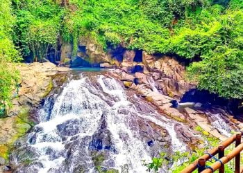 Goa Rang Reng Waterfall