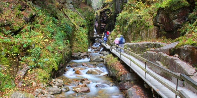 Lost river gorge vs Flume gorgeLost river gorge vs Flume gorge
