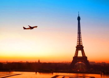 6 hour layover in paris