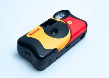 Can I Bring a Disposable Camera on a Plane?