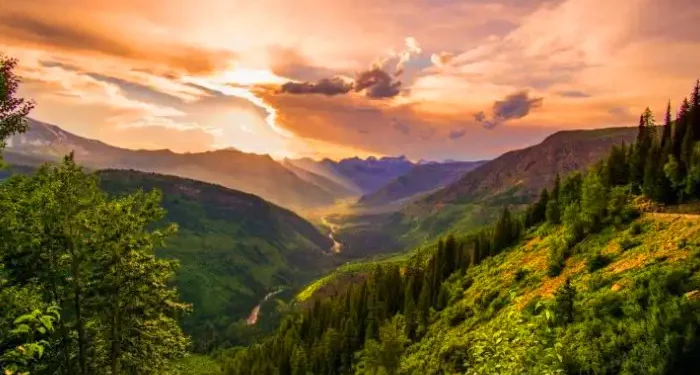 distance from billings to great falls montana