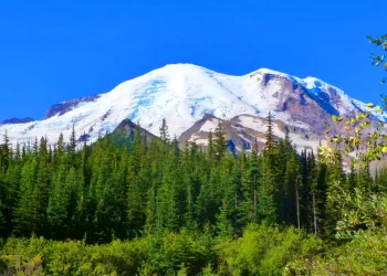 mt rainier vs north cascades