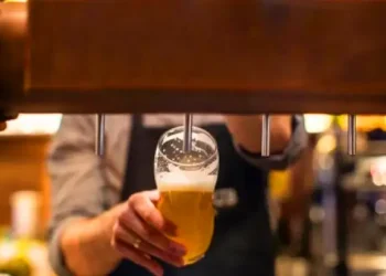 pubs that allow under 18s