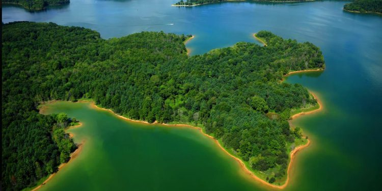 patoka lake things to do