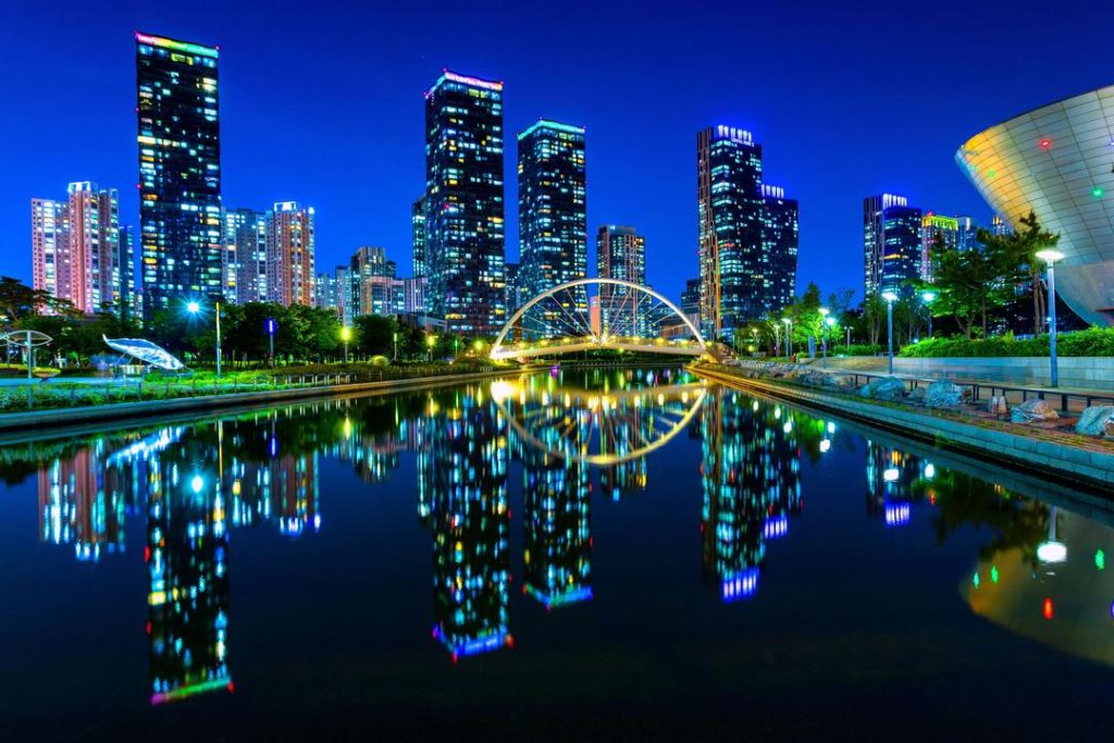 Must-Visit Places in Japan and South Korea